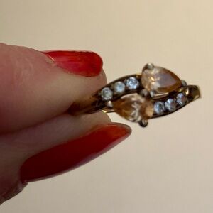Gold-Tone Teardrop Crystal Ring - Sparkling Champagne Stones Size 7.5